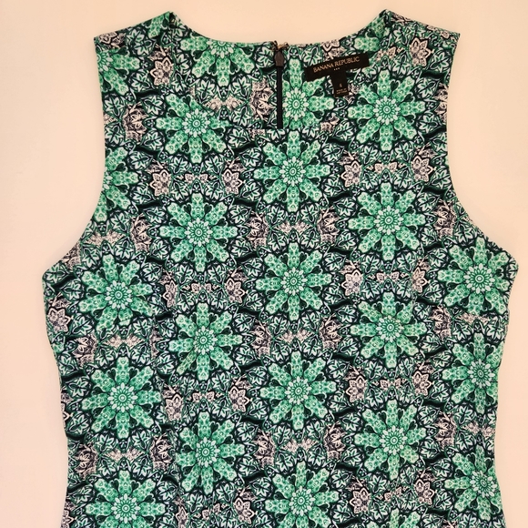 Banana Republic Shift Dress Printed Green Black Sleeveless Floral Stretch Size 4 - Picture 6 of 16